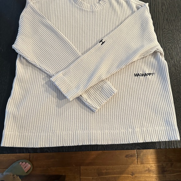 Madhappy Textured Cream Crewneck Sweatshirt - Picture 4 of 5